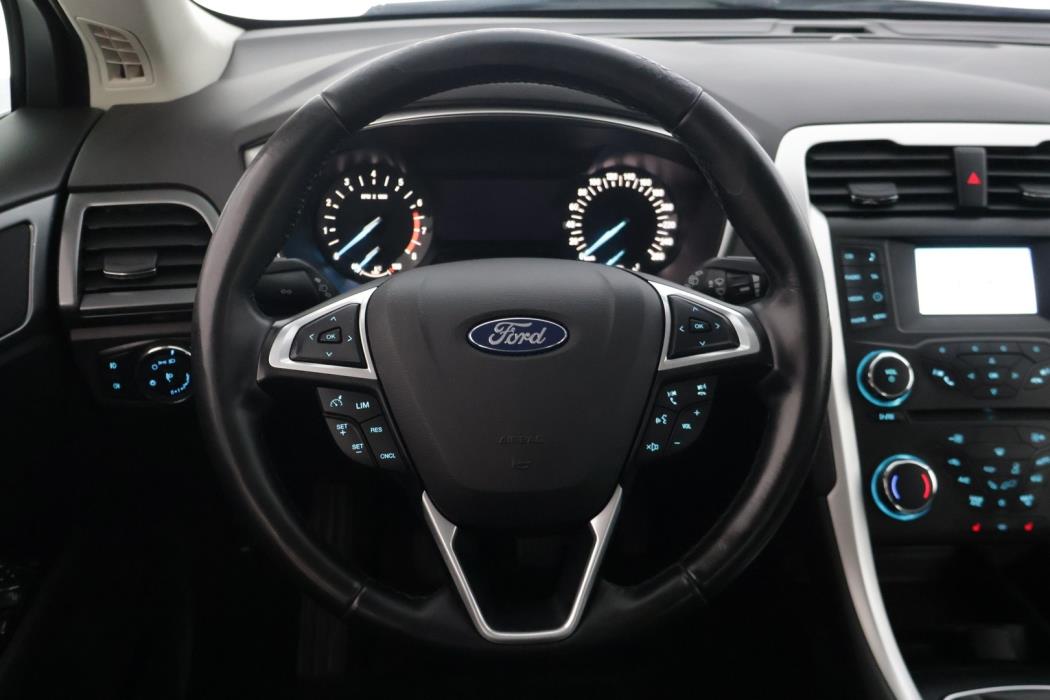 FORD Mondeo 2015