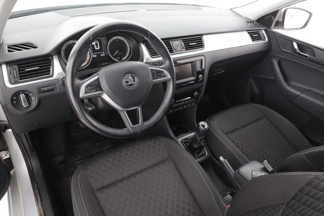 SKODA Rapid 2016