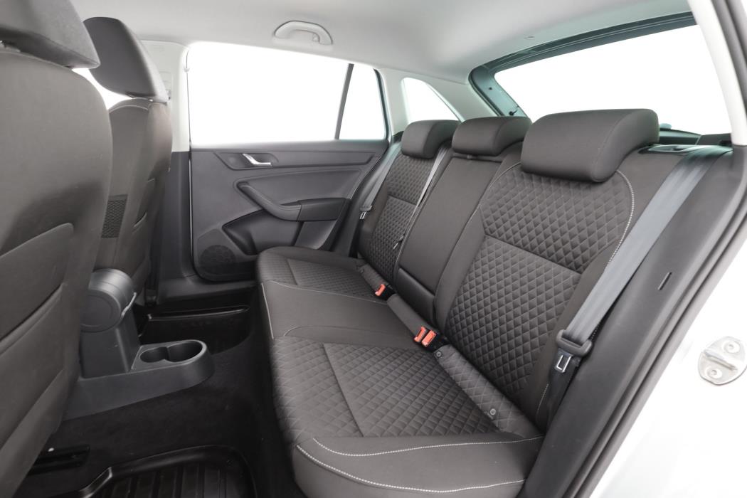 SKODA Rapid 2016