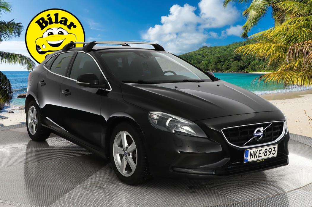 VOLVO V40 2016