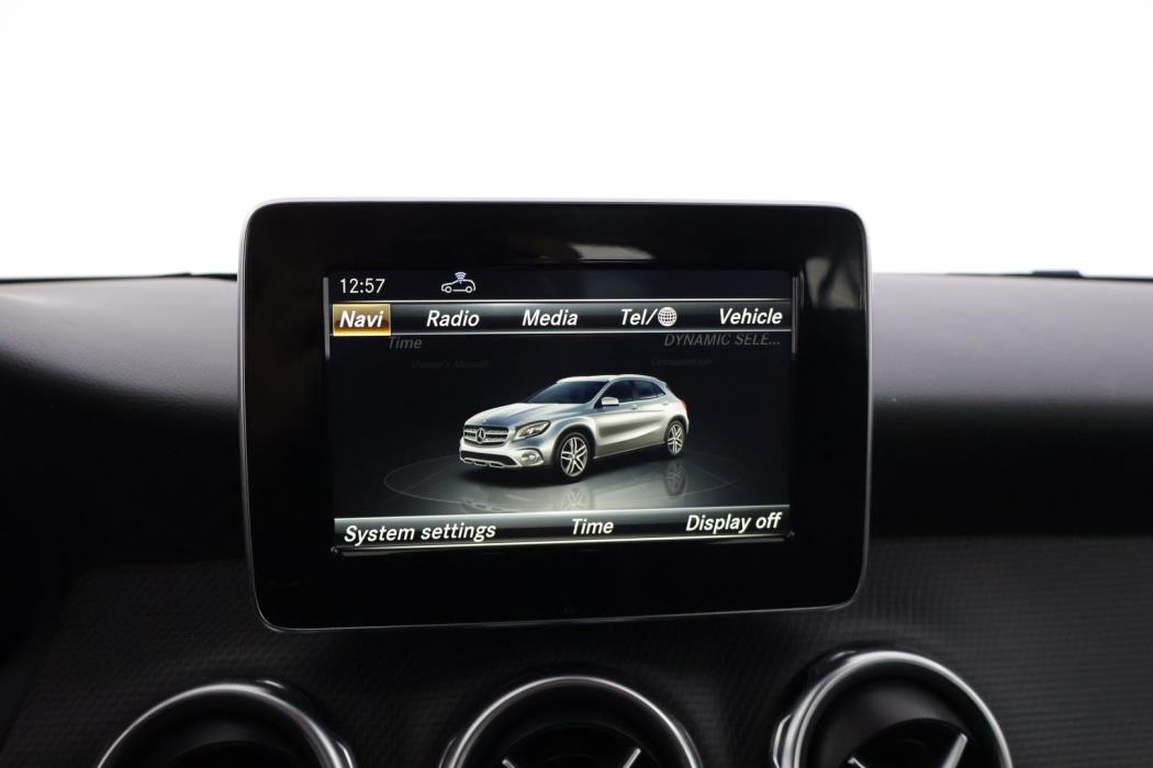 MERCEDES-BENZ GLA 2018