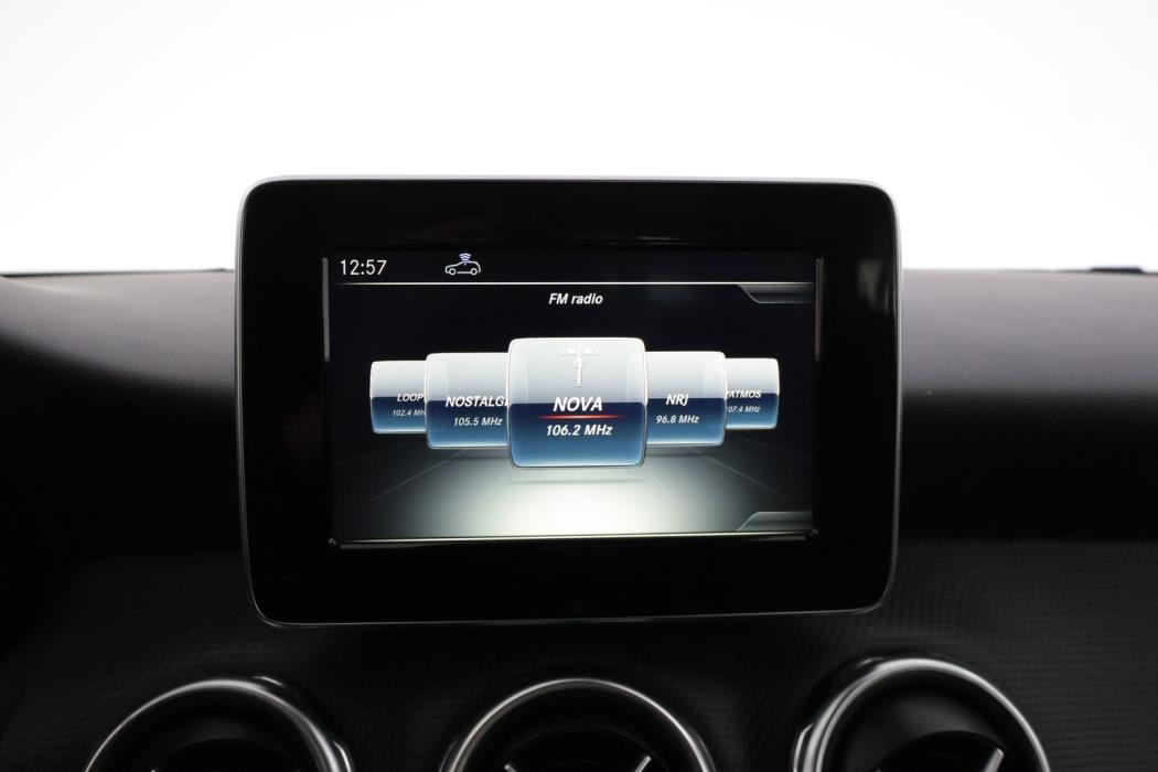 MERCEDES-BENZ GLA 2018