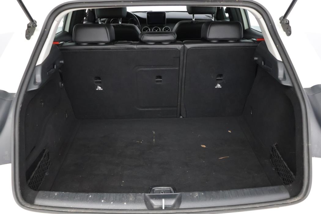 MERCEDES-BENZ GLA 2018