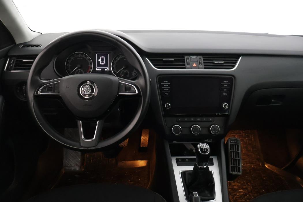 SKODA Octavia 2019