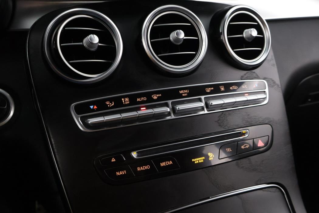 MERCEDES-BENZ GLC 2017