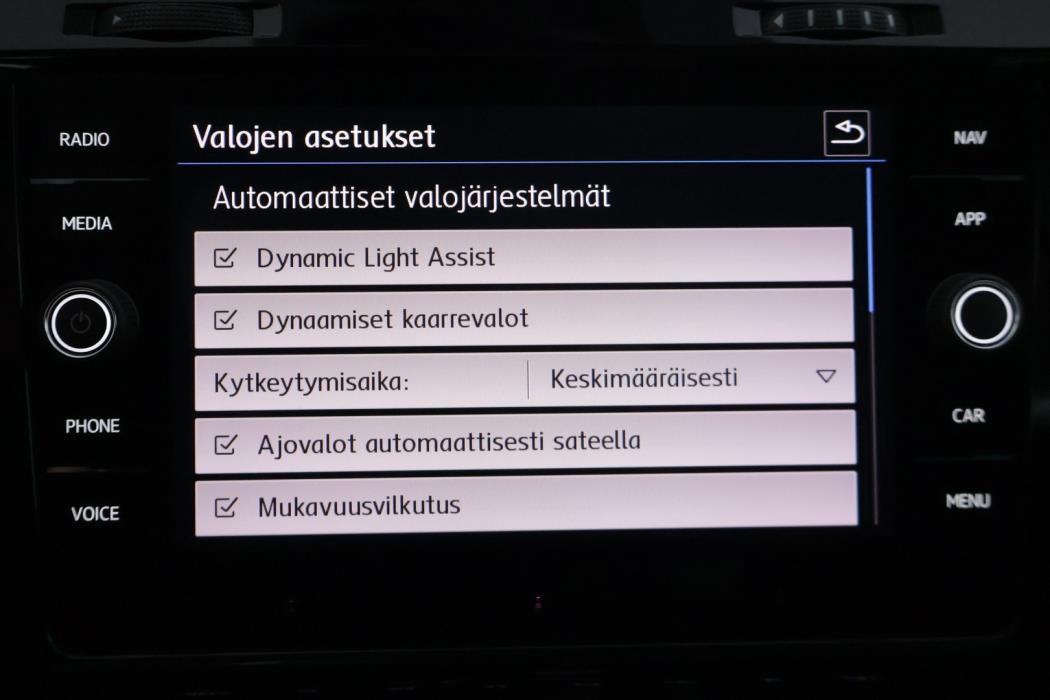 VOLKSWAGEN Golf 2018