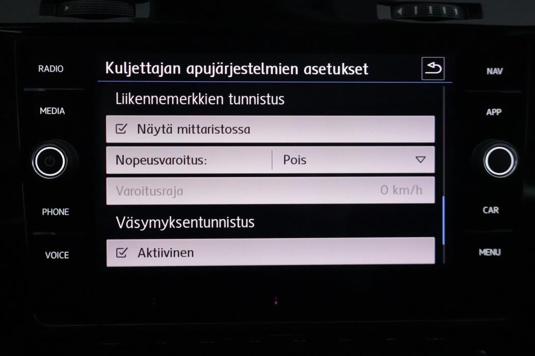 VOLKSWAGEN Golf 2018