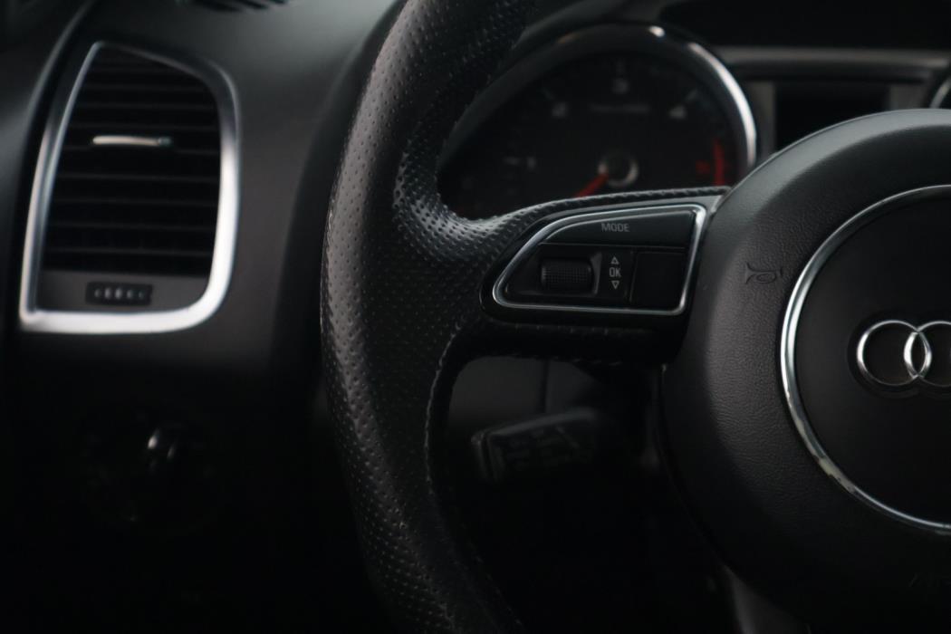 AUDI Q7 2011