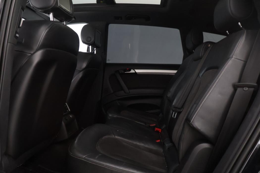 AUDI Q7 2011