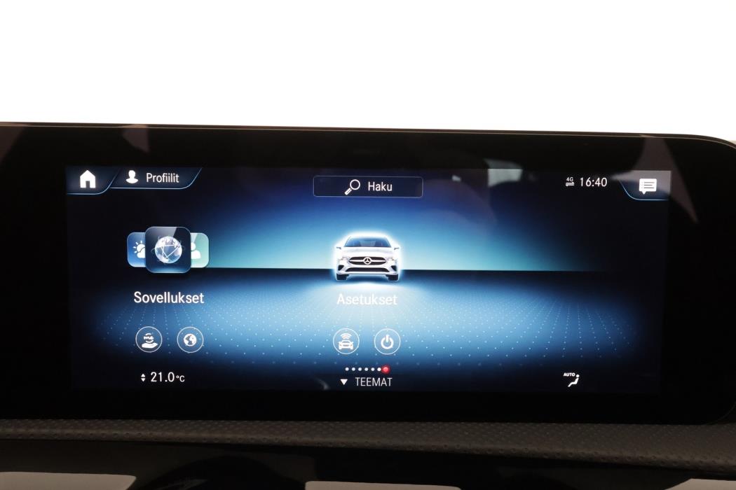 MERCEDES-BENZ CLA 2022