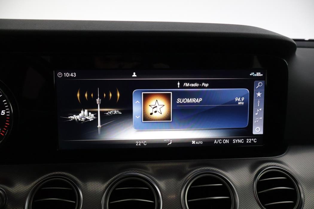 MERCEDES-BENZ E 2019