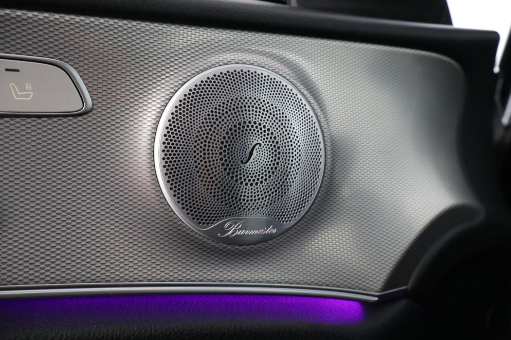 MERCEDES-BENZ E 2019