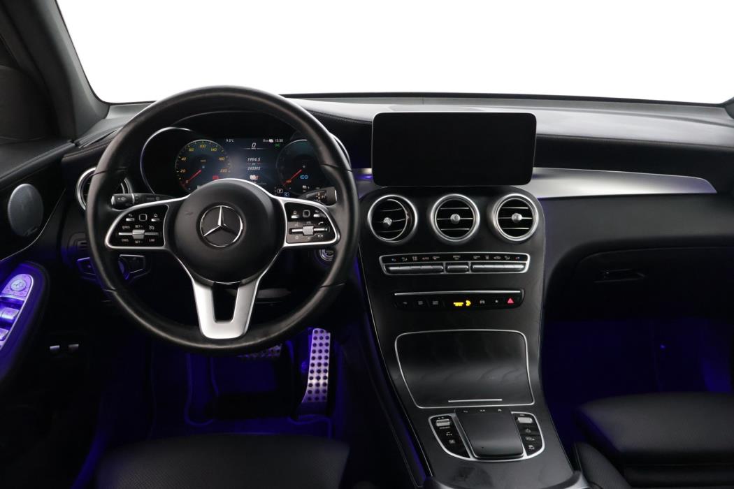 MERCEDES-BENZ GLC 2021