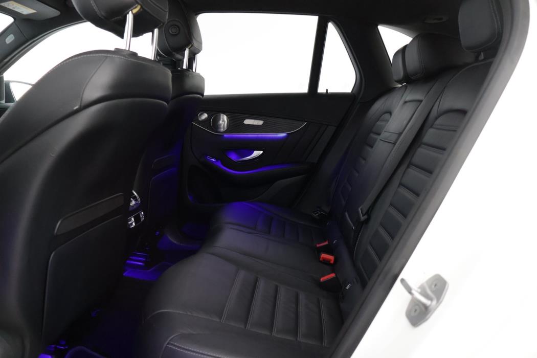 MERCEDES-BENZ GLC 2021