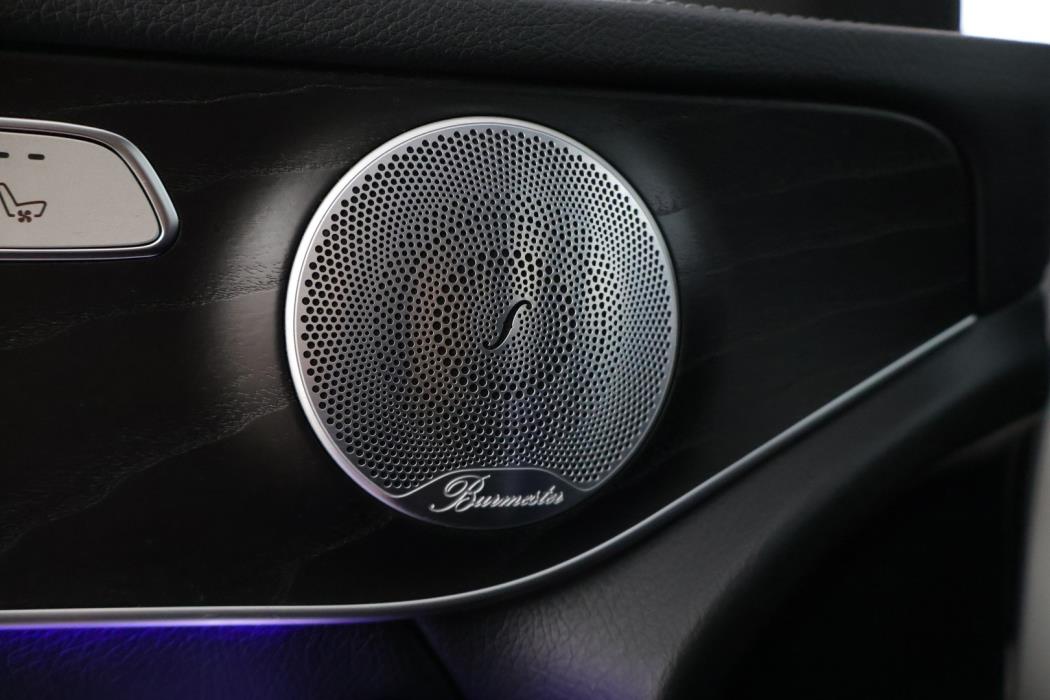 MERCEDES-BENZ GLC 2021