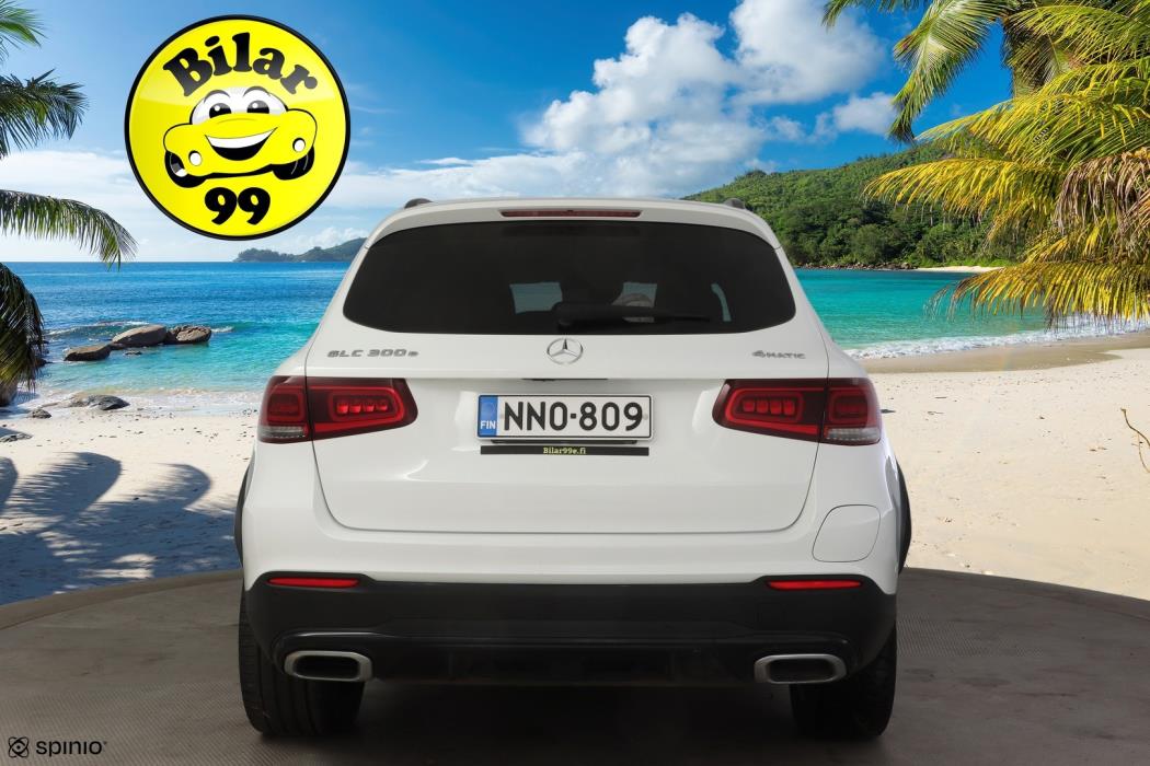 MERCEDES-BENZ GLC 2021