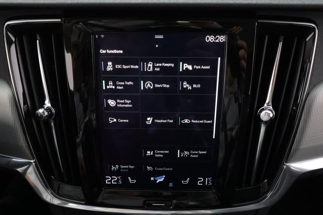 VOLVO V90 CROSS COUNTRY 2020