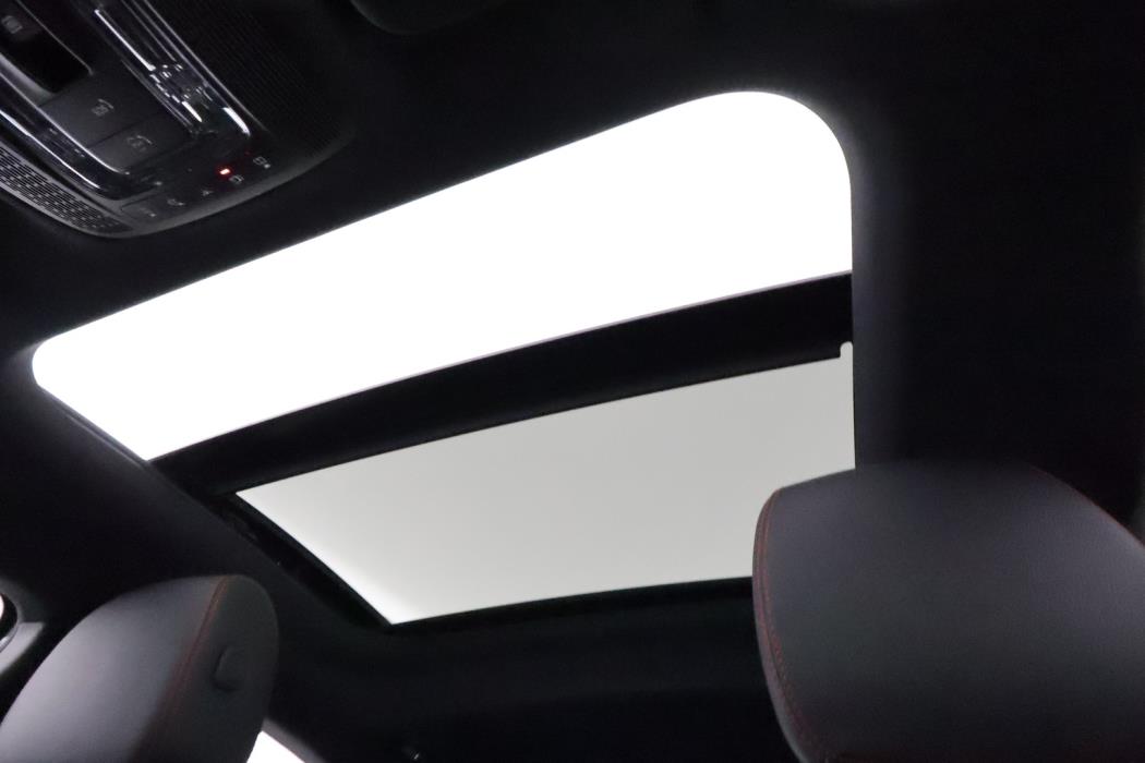 MERCEDES-BENZ A 2021