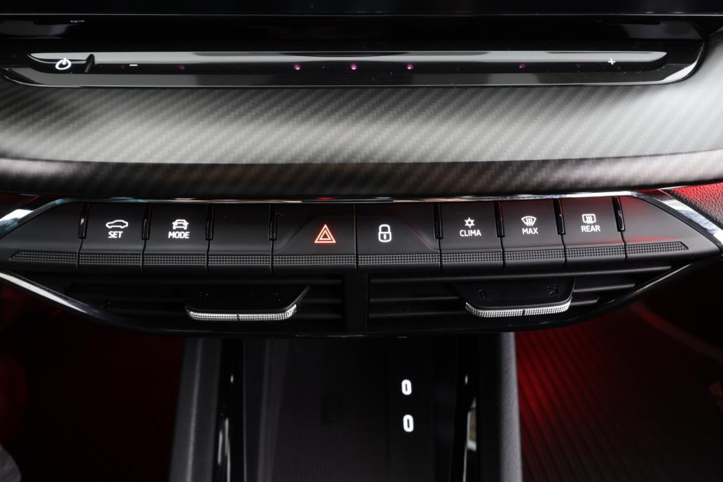 SKODA OCTAVIA RS 2022