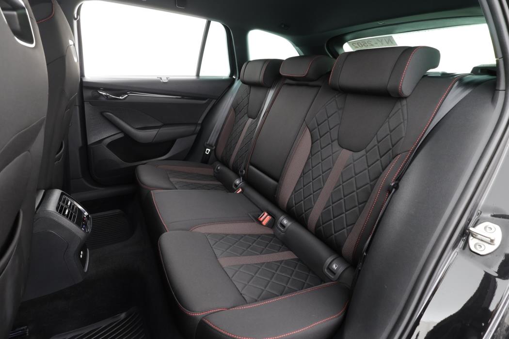 SKODA OCTAVIA RS 2022