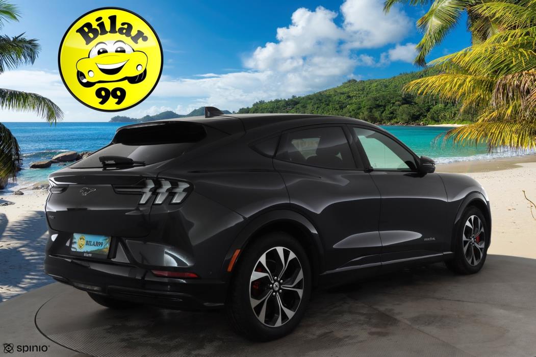 FORD MUSTANG MACH-E 2022