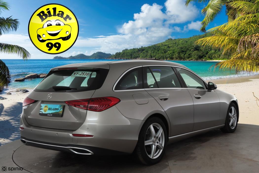 MERCEDES-BENZ C 2022