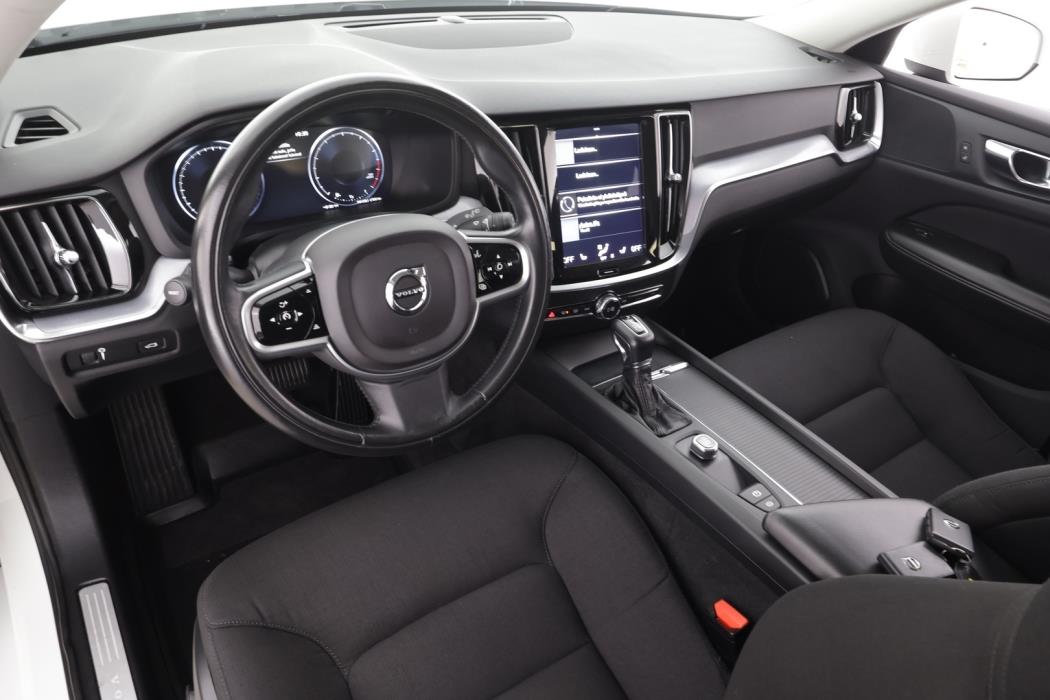 VOLVO V60 2019