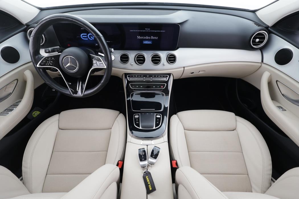 MERCEDES-BENZ E 2021