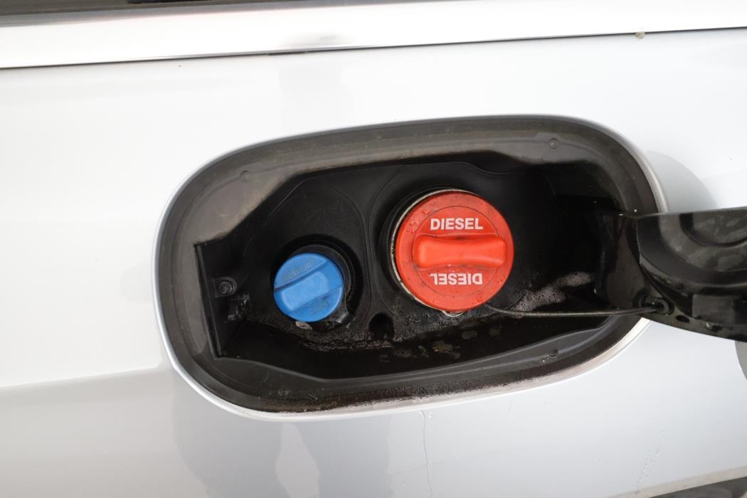 MERCEDES-BENZ E 2021