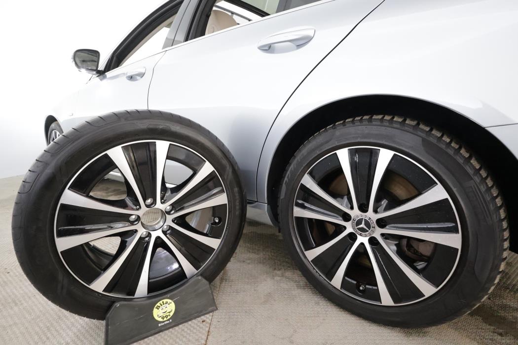 MERCEDES-BENZ E 2021