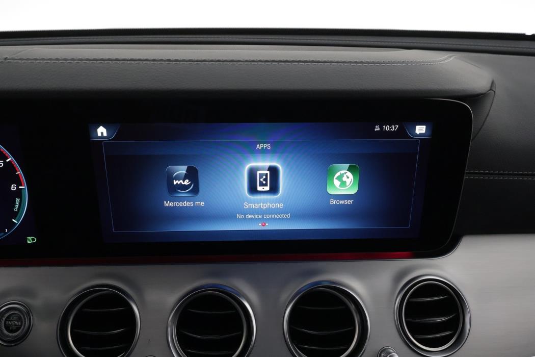 MERCEDES-BENZ E 2023