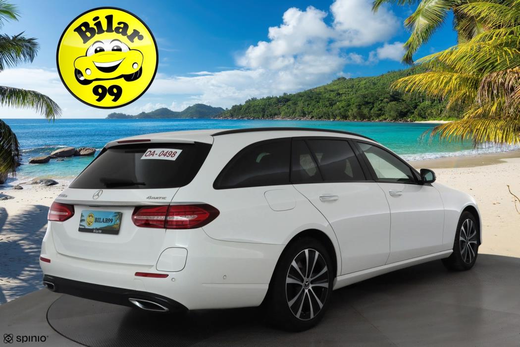 MERCEDES-BENZ E 2023