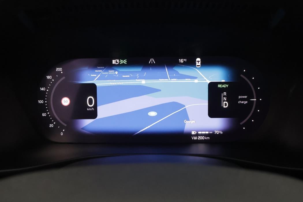 VOLVO C40 2023