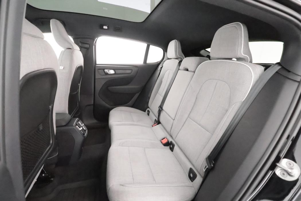 VOLVO C40 2023