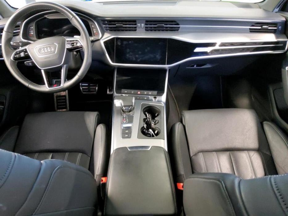 AUDI A6 2023