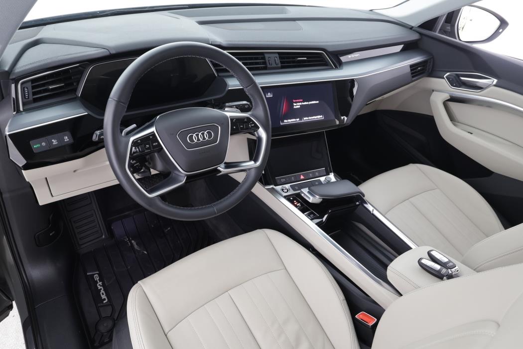 AUDI Q8 E-TRON 2024