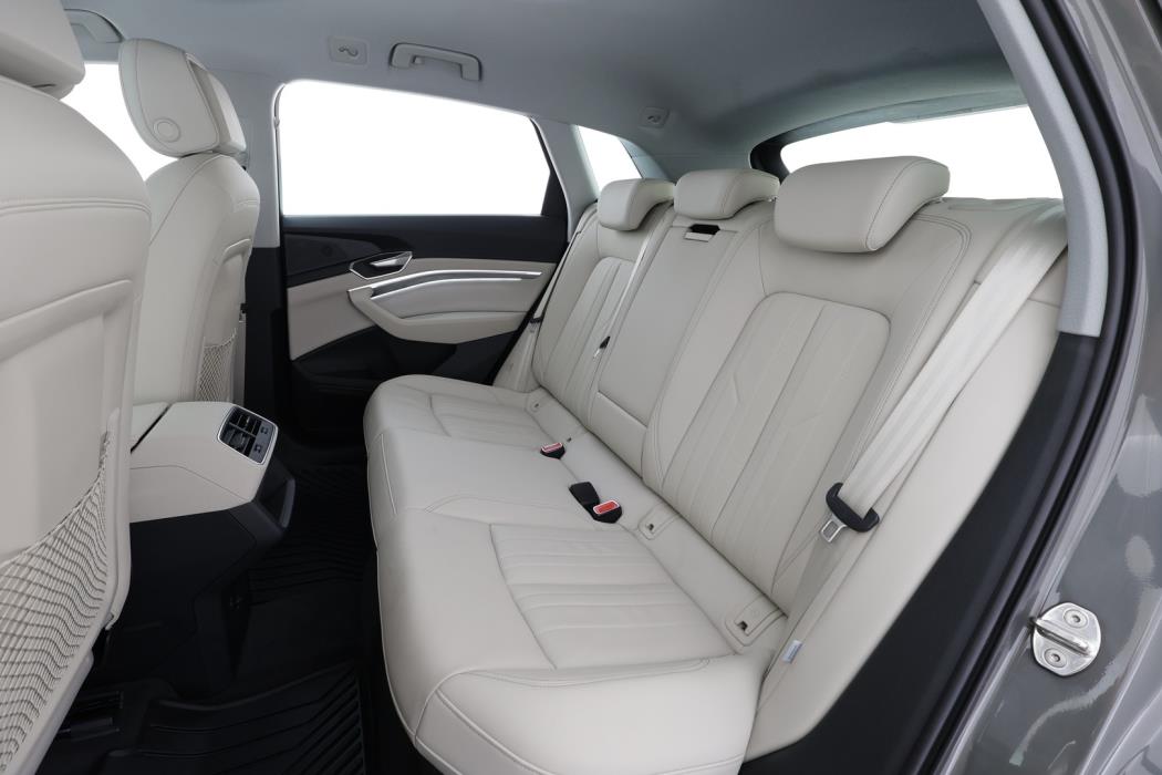 AUDI Q8 E-TRON 2024