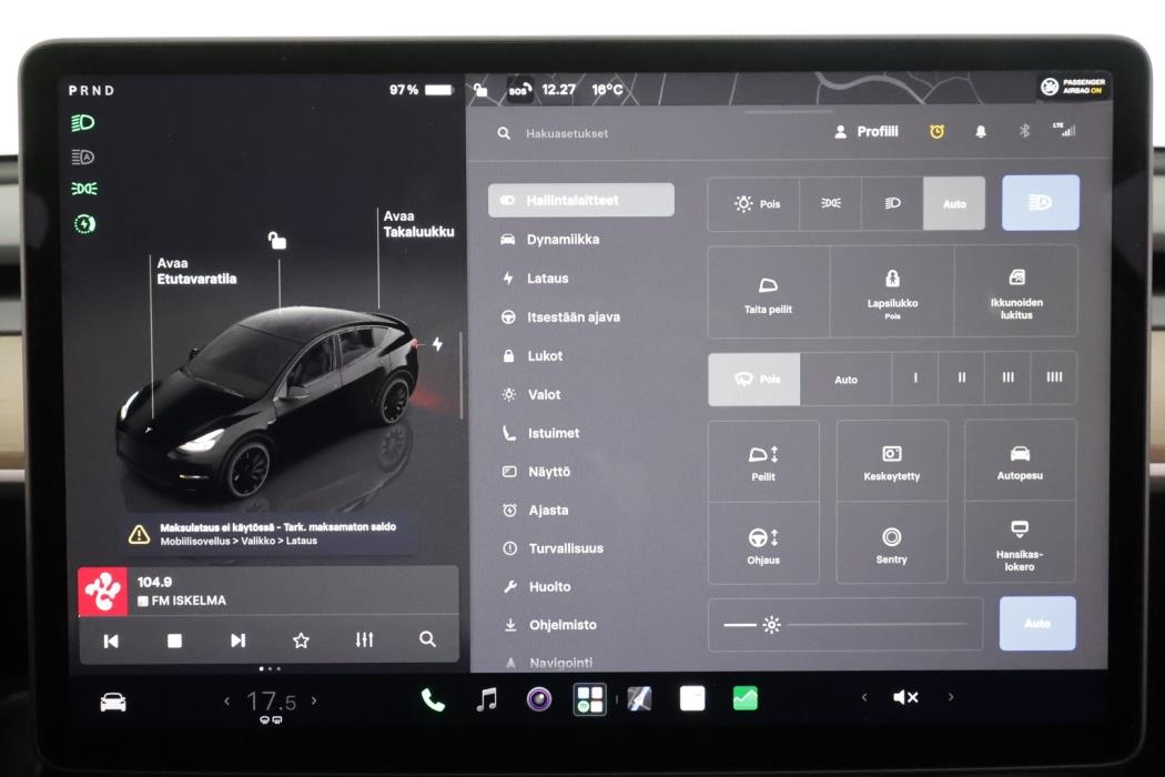 TESLA MODEL Y 2023