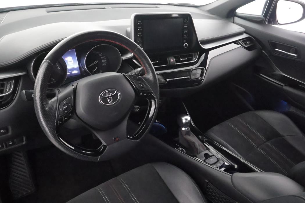 TOYOTA C-HR 2021