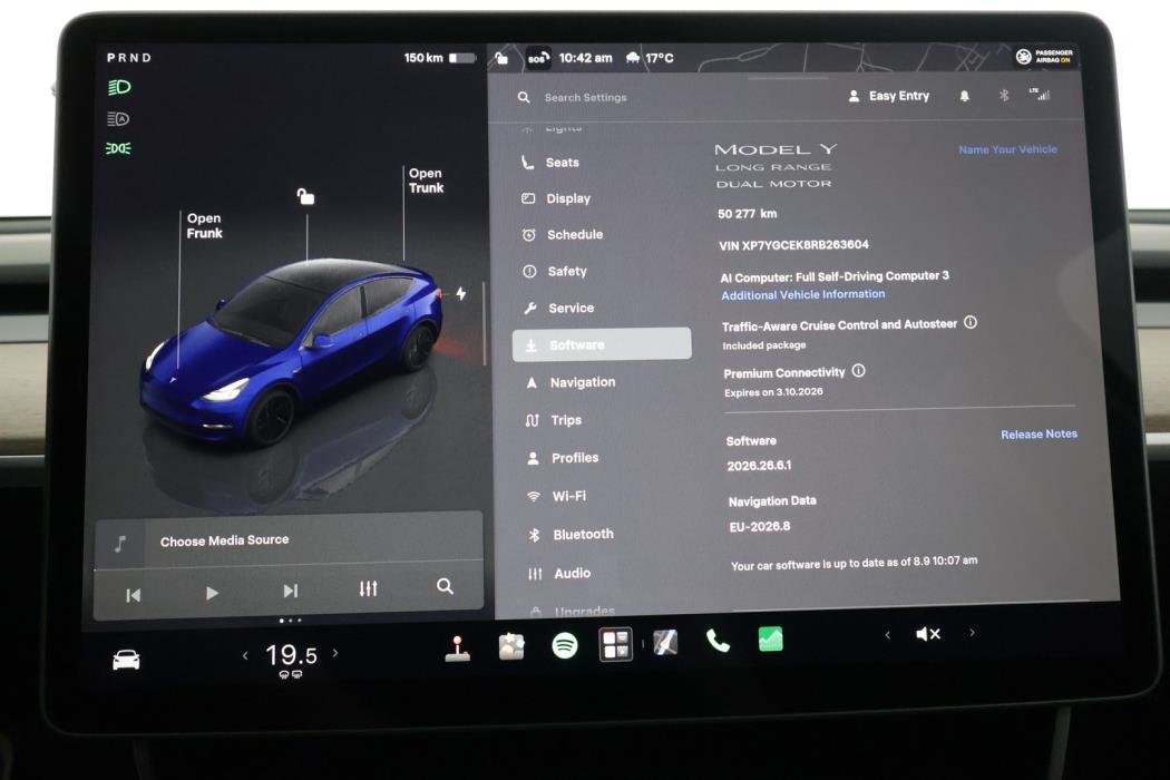 TESLA Model Y 2024