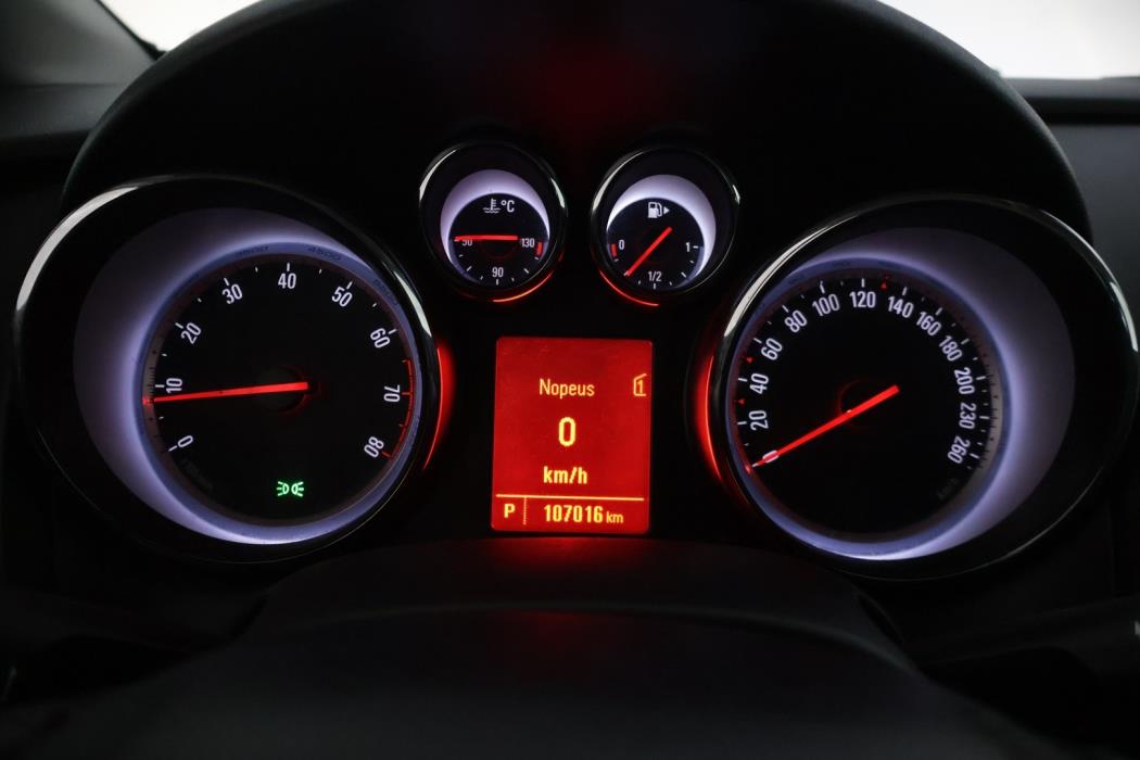 OPEL Astra 2012