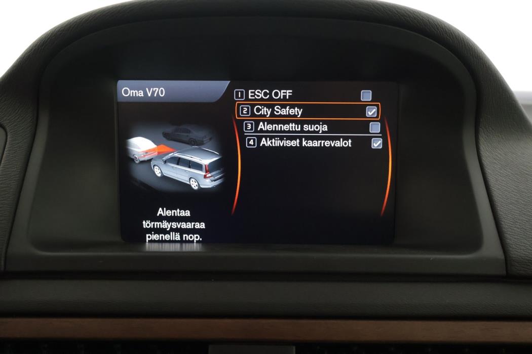 VOLVO V70 2014