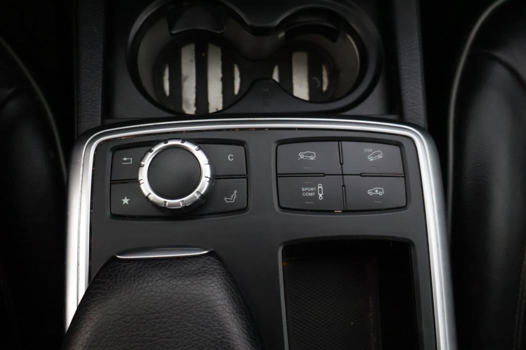 MERCEDES-BENZ GL 2013