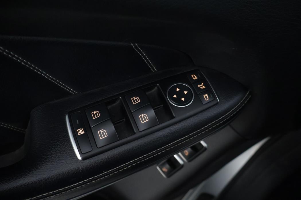 MERCEDES-BENZ GL 2013