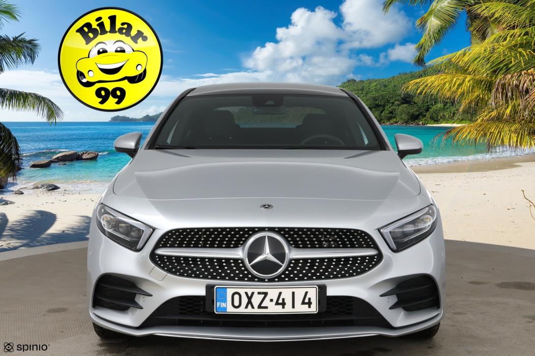 MERCEDES-BENZ A 2020