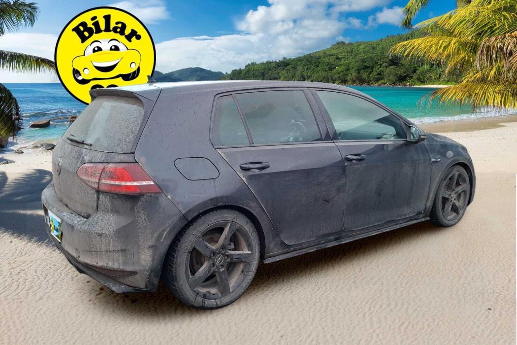 VOLKSWAGEN Golf 2015