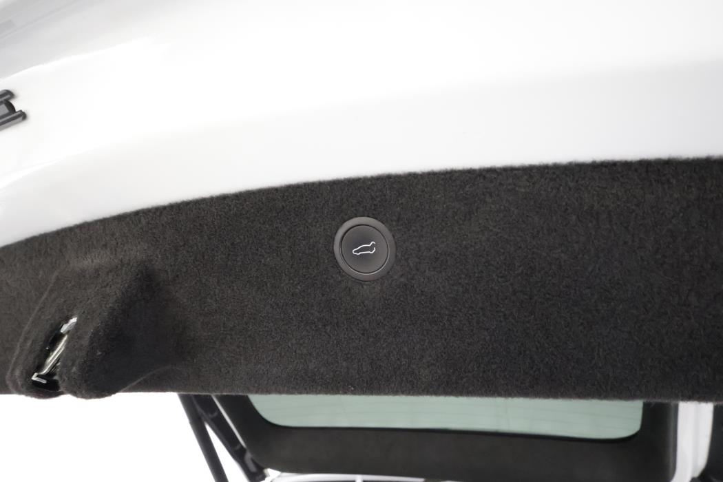 TESLA Model X 2023