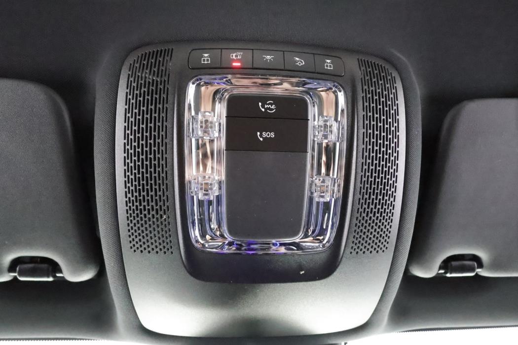 MERCEDES-BENZ EQB 2023