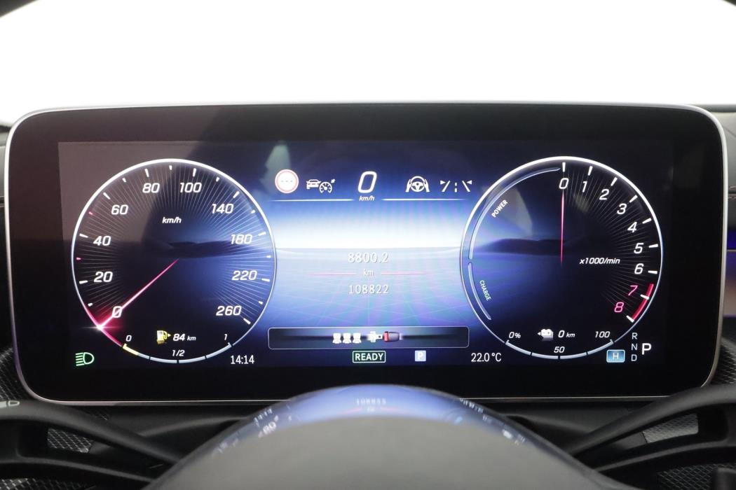 MERCEDES-BENZ C 2023