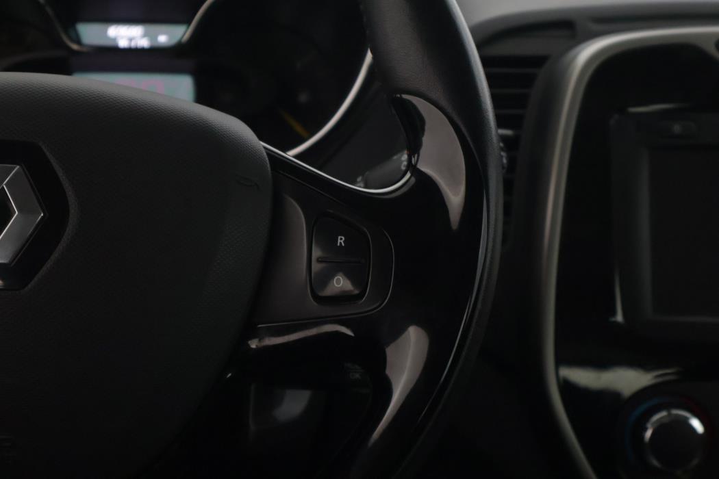RENAULT Captur 2014